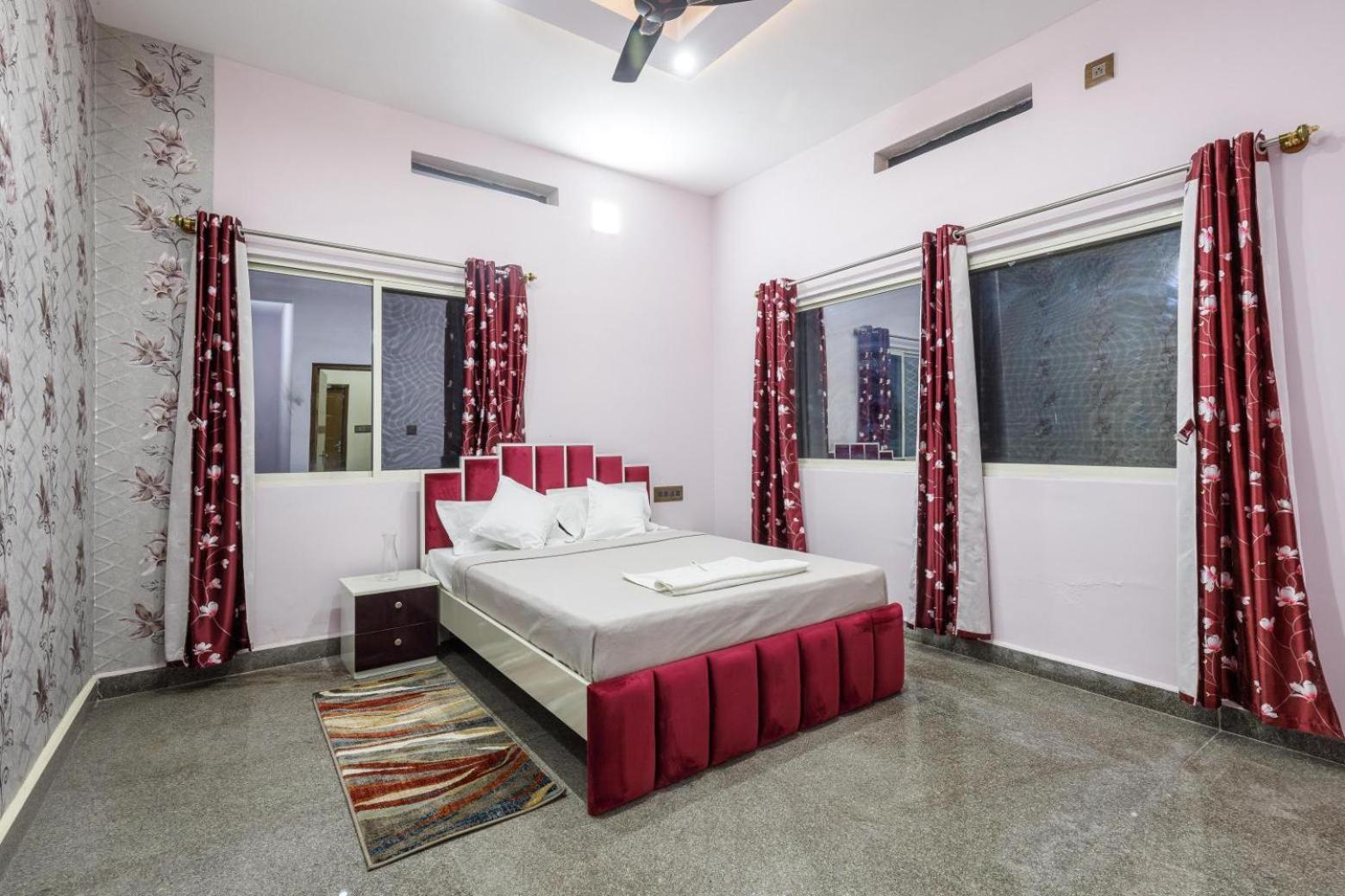 Villa Exotica By Stayjade5Bhkpoolacprojector Denkanikottai Exterior photo