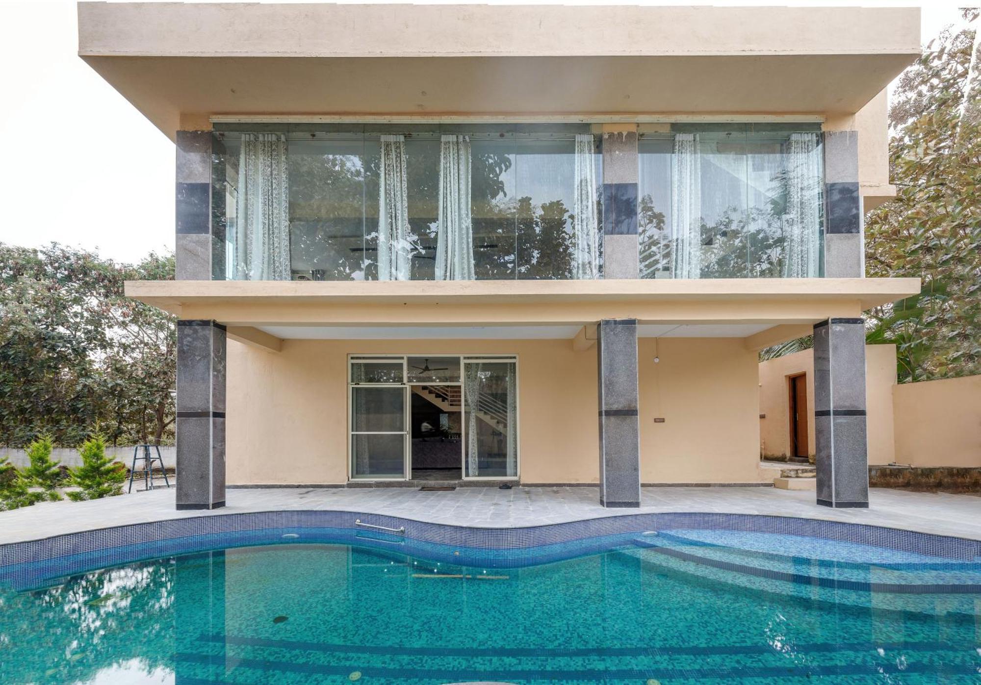 Villa Exotica By Stayjade5Bhkpoolacprojector Denkanikottai Exterior photo